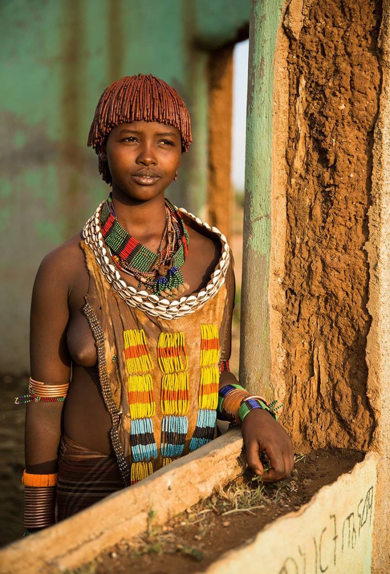 Эфиопские женщины голые