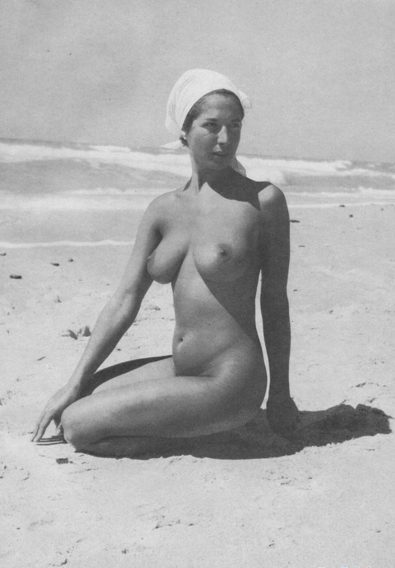 Фото: 💥 Советские девушки на пляже